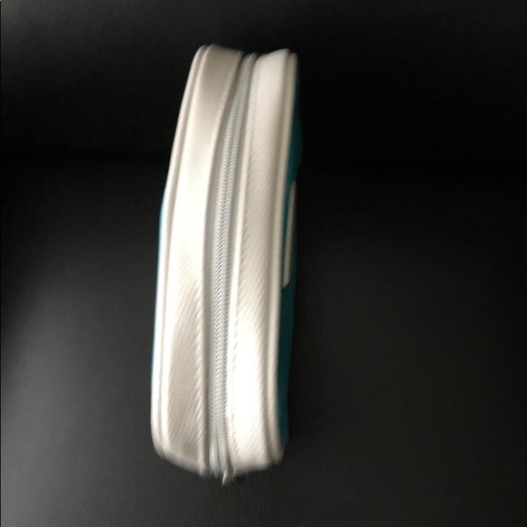 Moroccan Oil Pouch - Picture 5 of 6